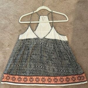 Joie babydoll top racer back size small